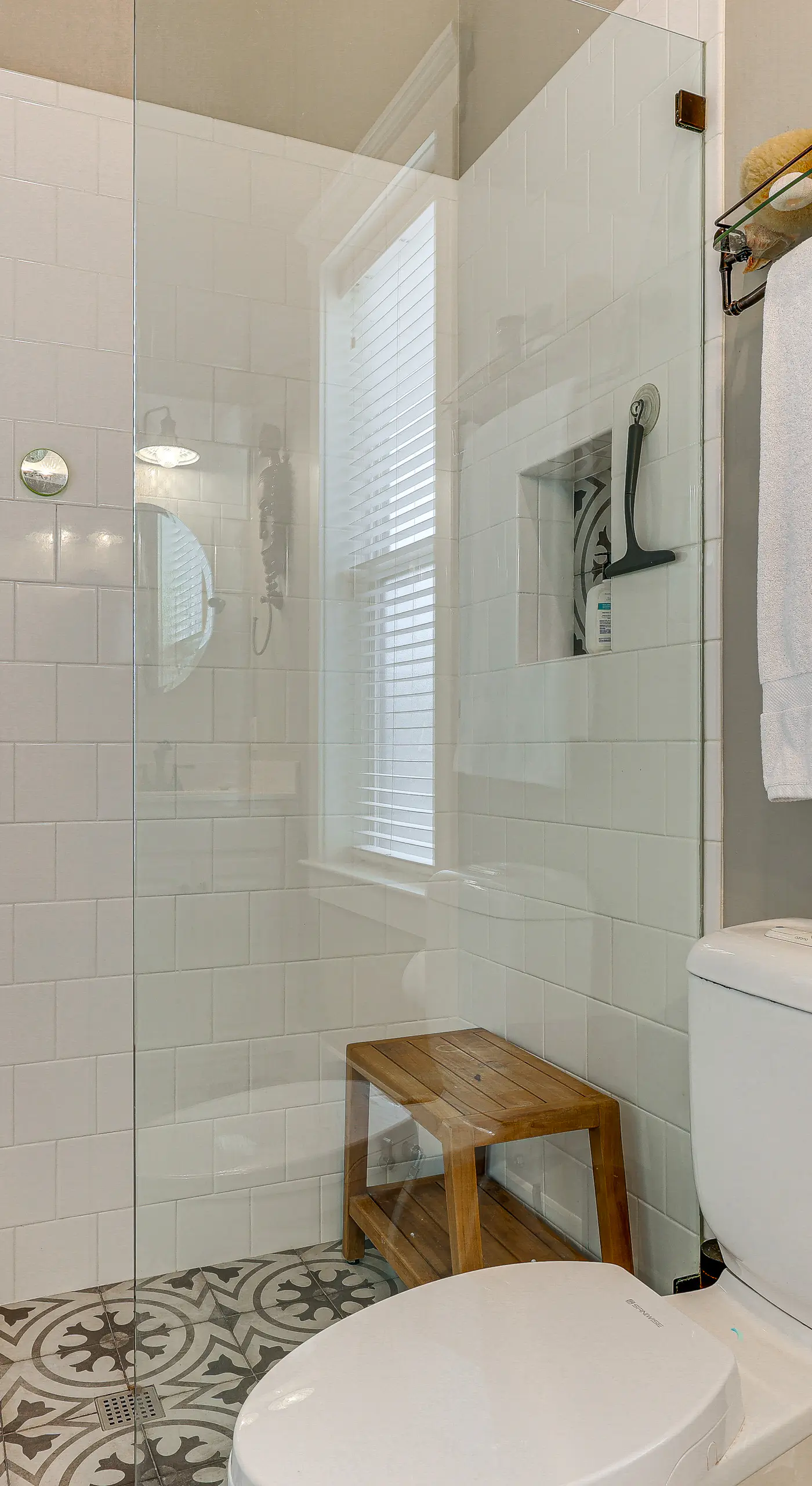 Charming Wilmington Cottage - Walk to Downtown!