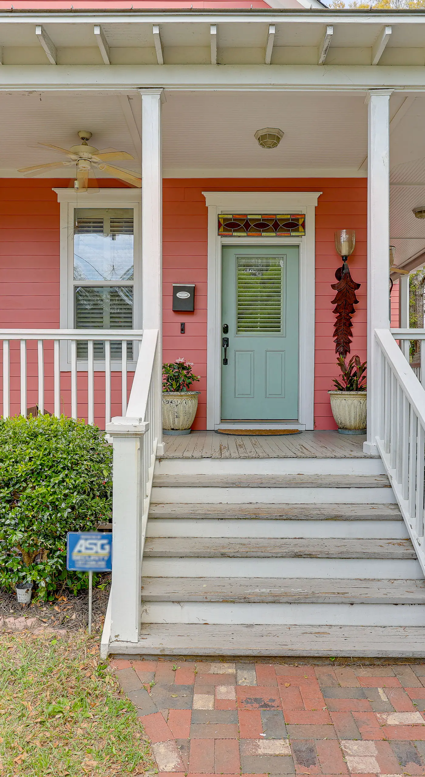 Charming Wilmington Cottage - Walk to Downtown!