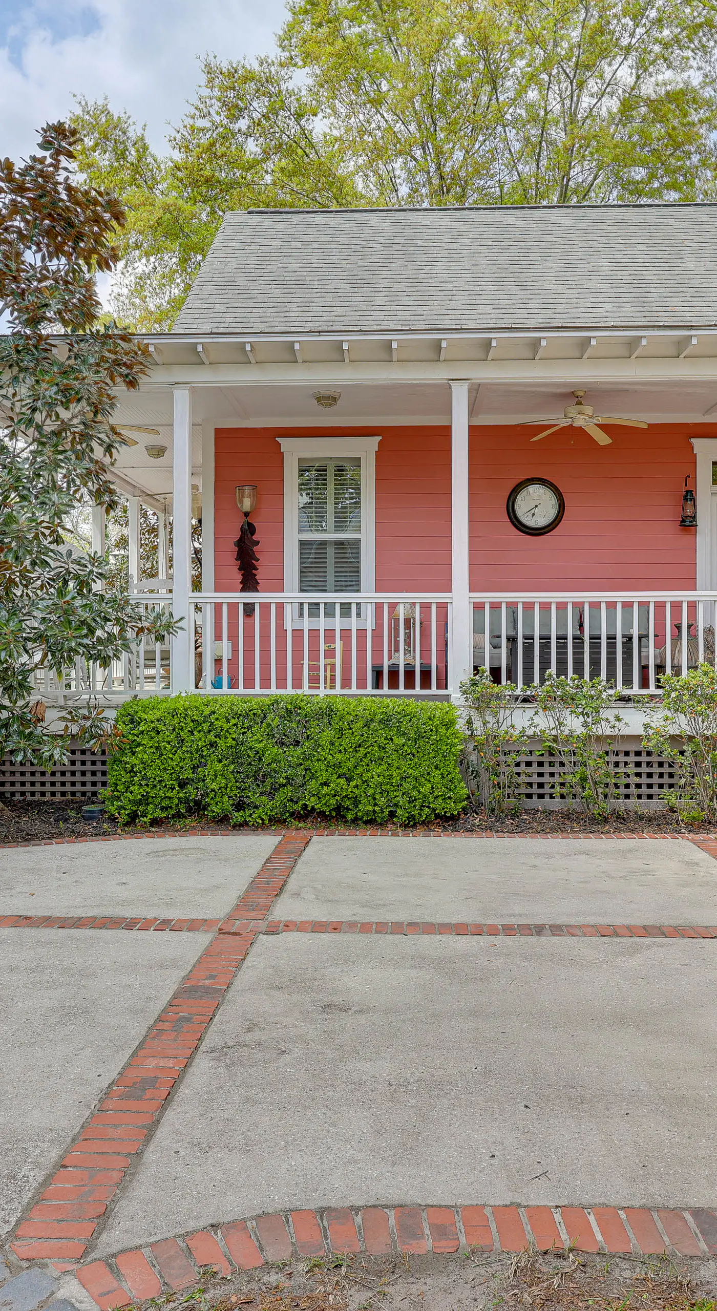 Charming Wilmington Cottage - Walk to Downtown!