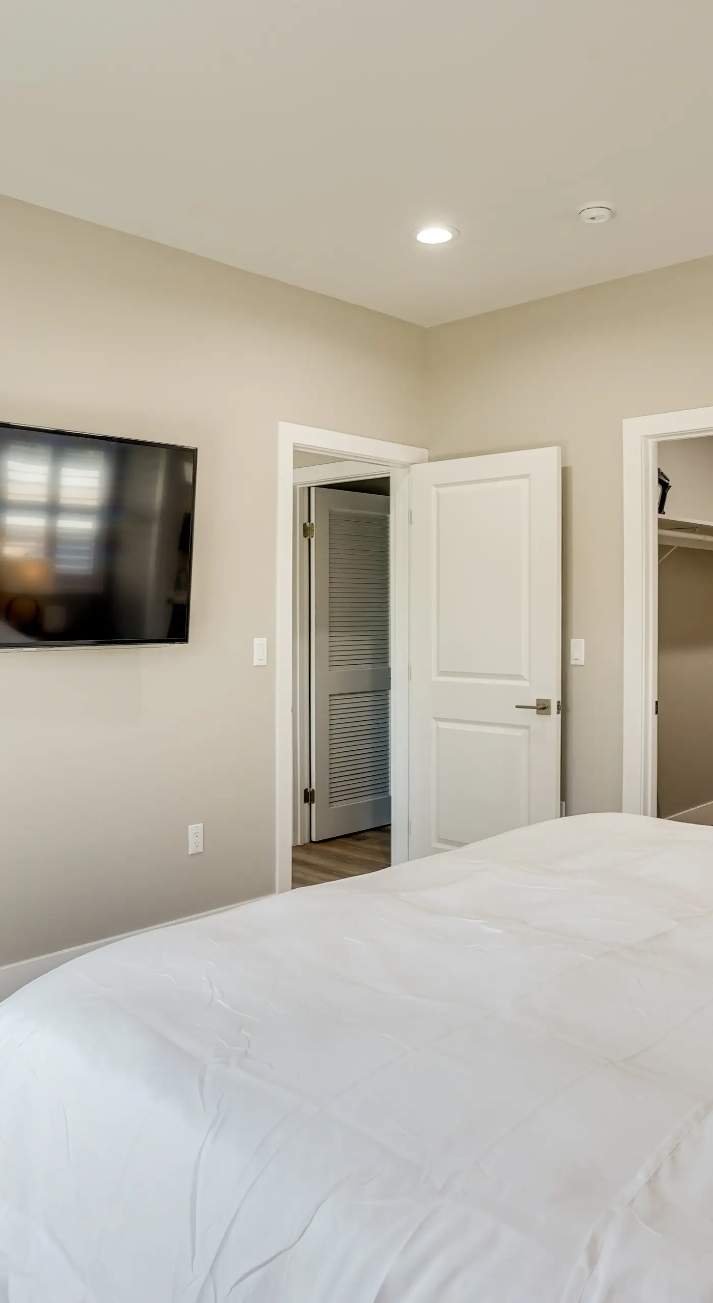 2 Mi to Disneyland: Home w/ Furnished Patio!