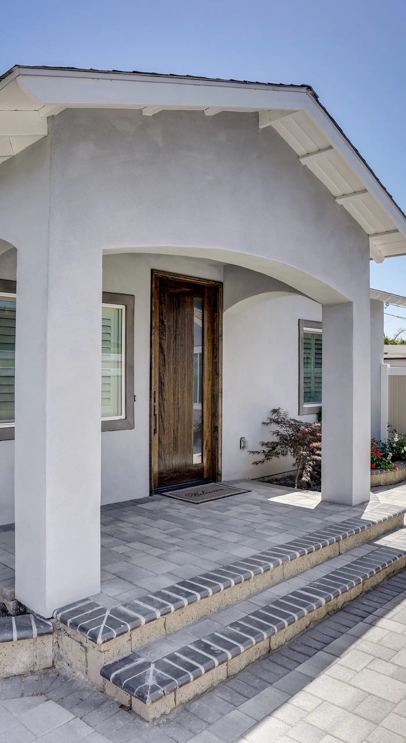 2 Mi to Disneyland: Home w/ Furnished Patio!