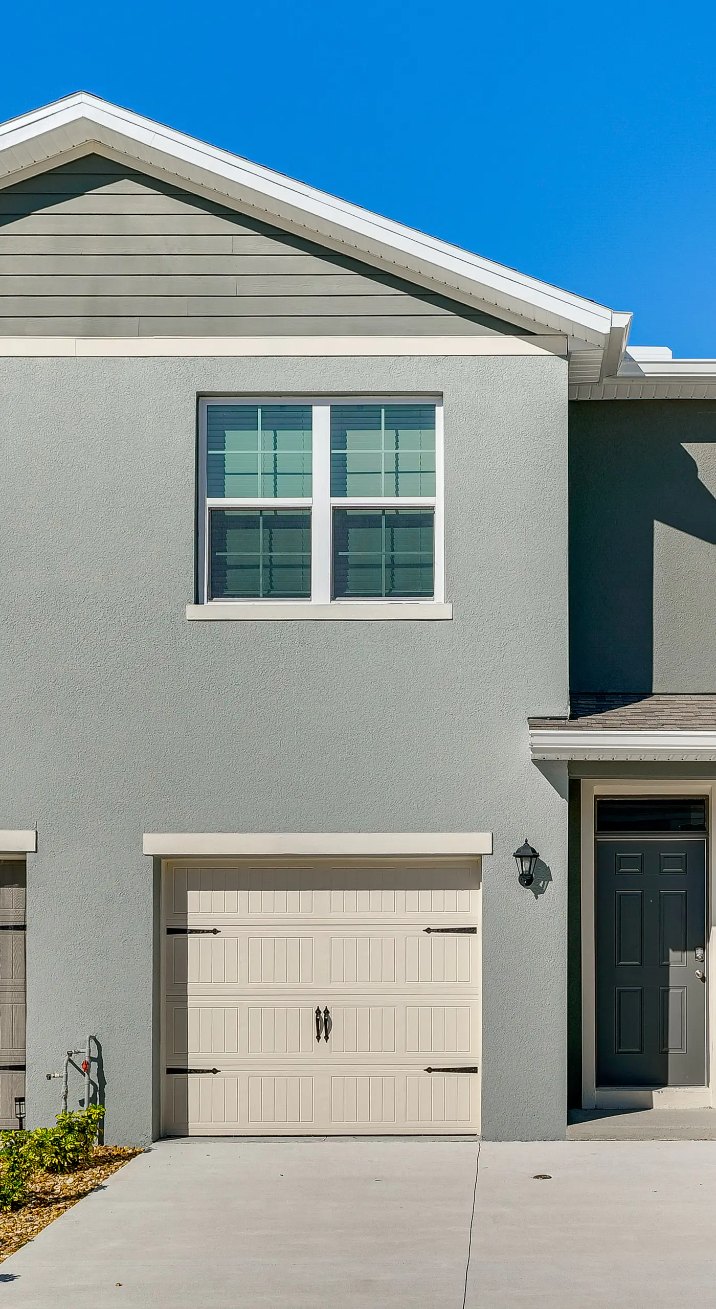 2 Mi to Dtwn: Newly Built Townhome in Davenport