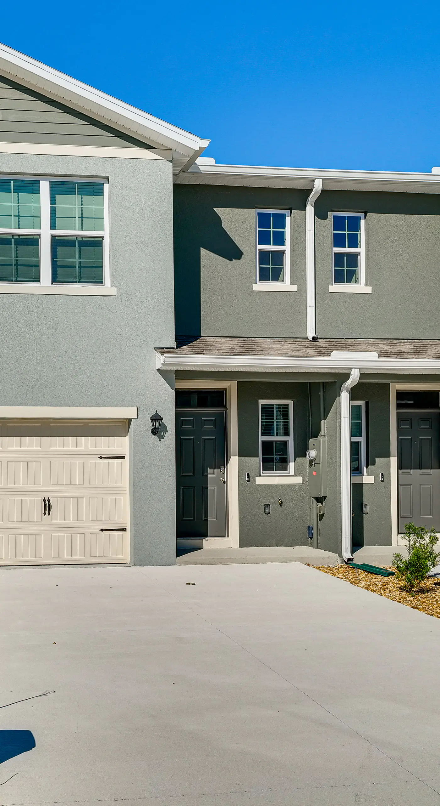 2 Mi to Dtwn: Newly Built Townhome in Davenport