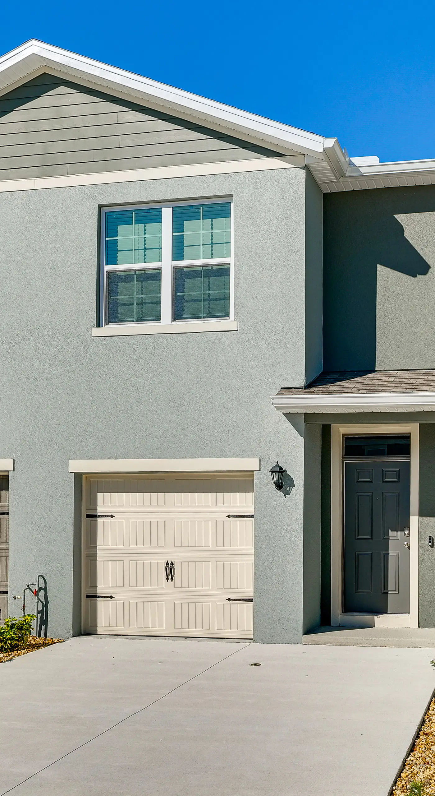 2 Mi to Dtwn: Newly Built Townhome in Davenport