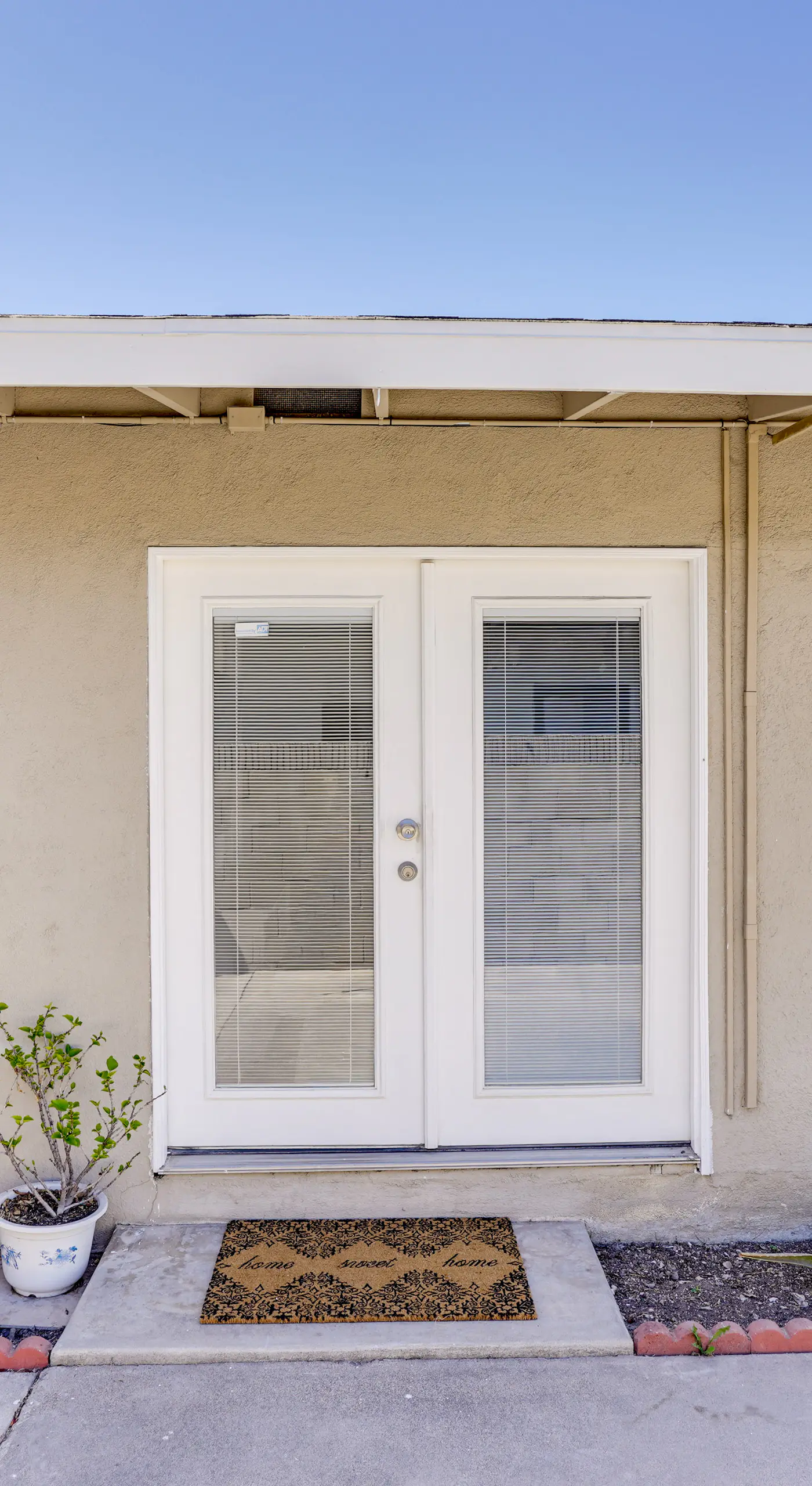 Explore SoCal! Cozy Retreat Near Disney & Beaches
