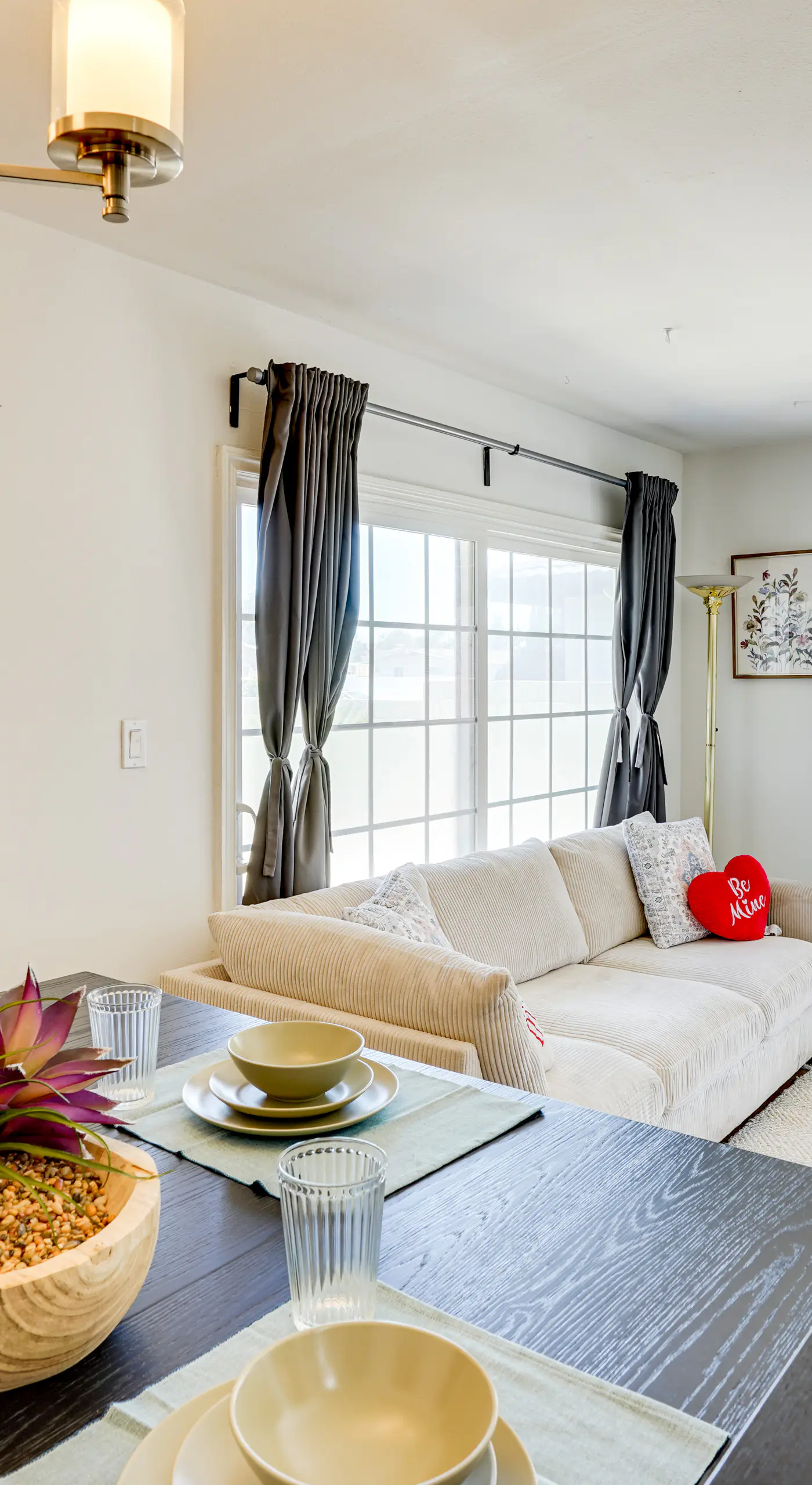 Explore SoCal! Cozy Retreat Near Disney & Beaches