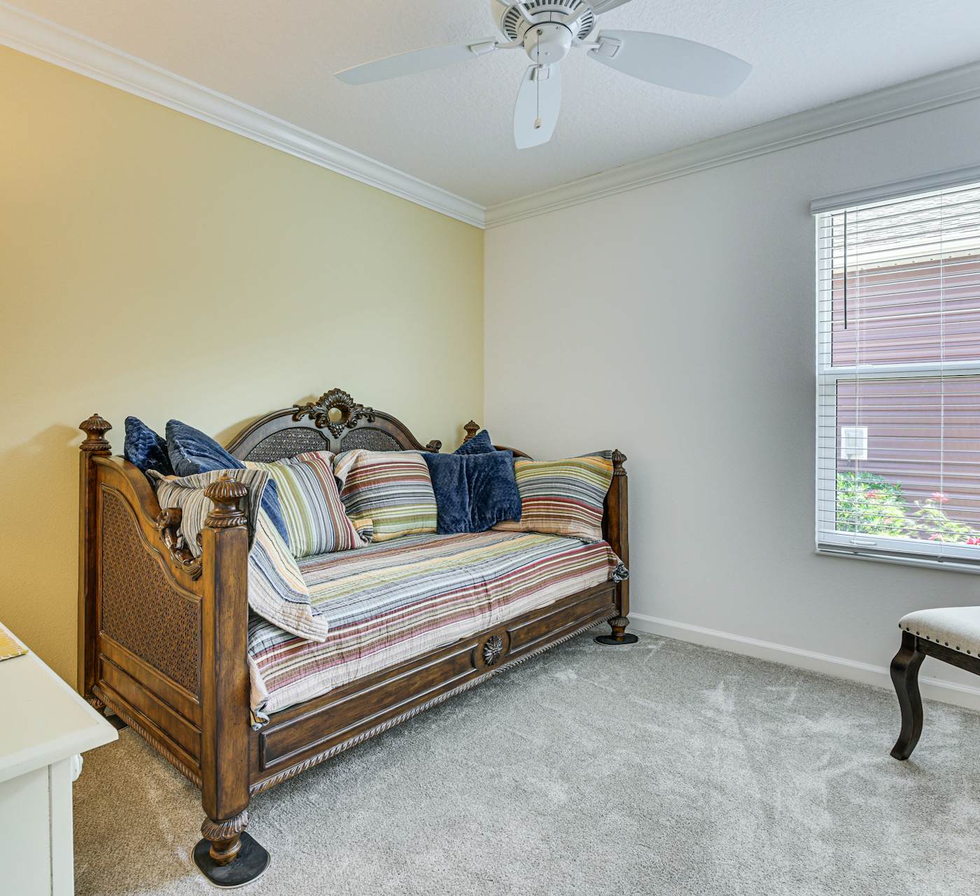 Easy Pool Access & Private Patio! DeLuna Villa