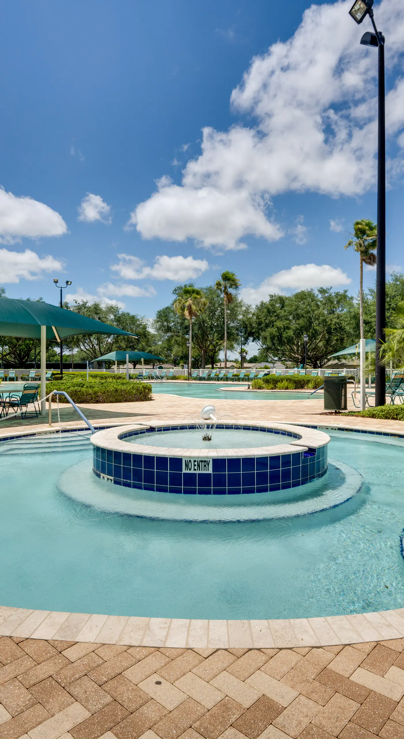 Ocala Home w/ Screened-In Porch & Community Perks!