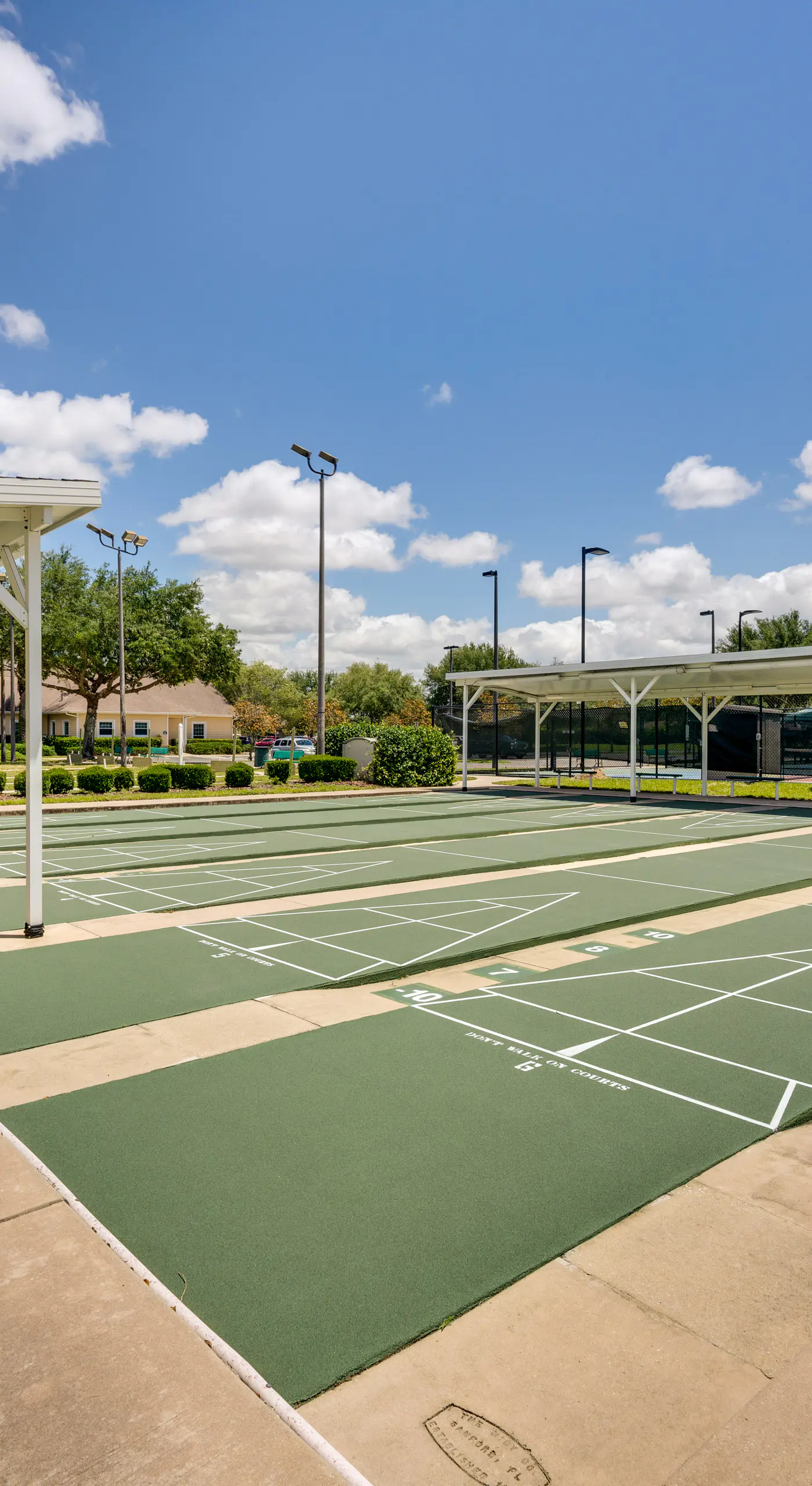 Ocala Home w/ Screened-In Porch & Community Perks!