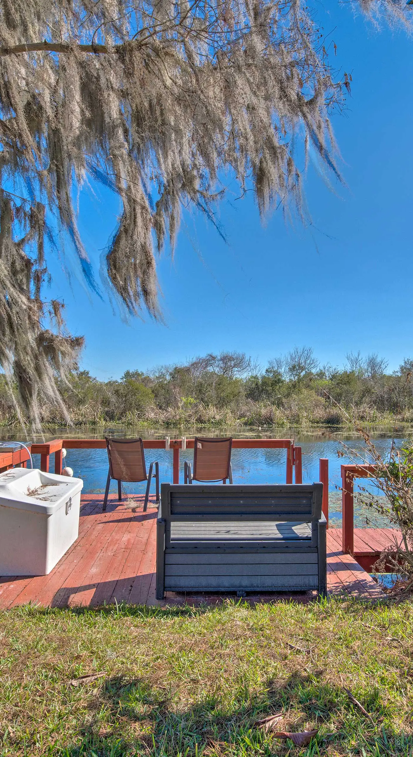 Private Dock: Lake Rousseau Retreat!