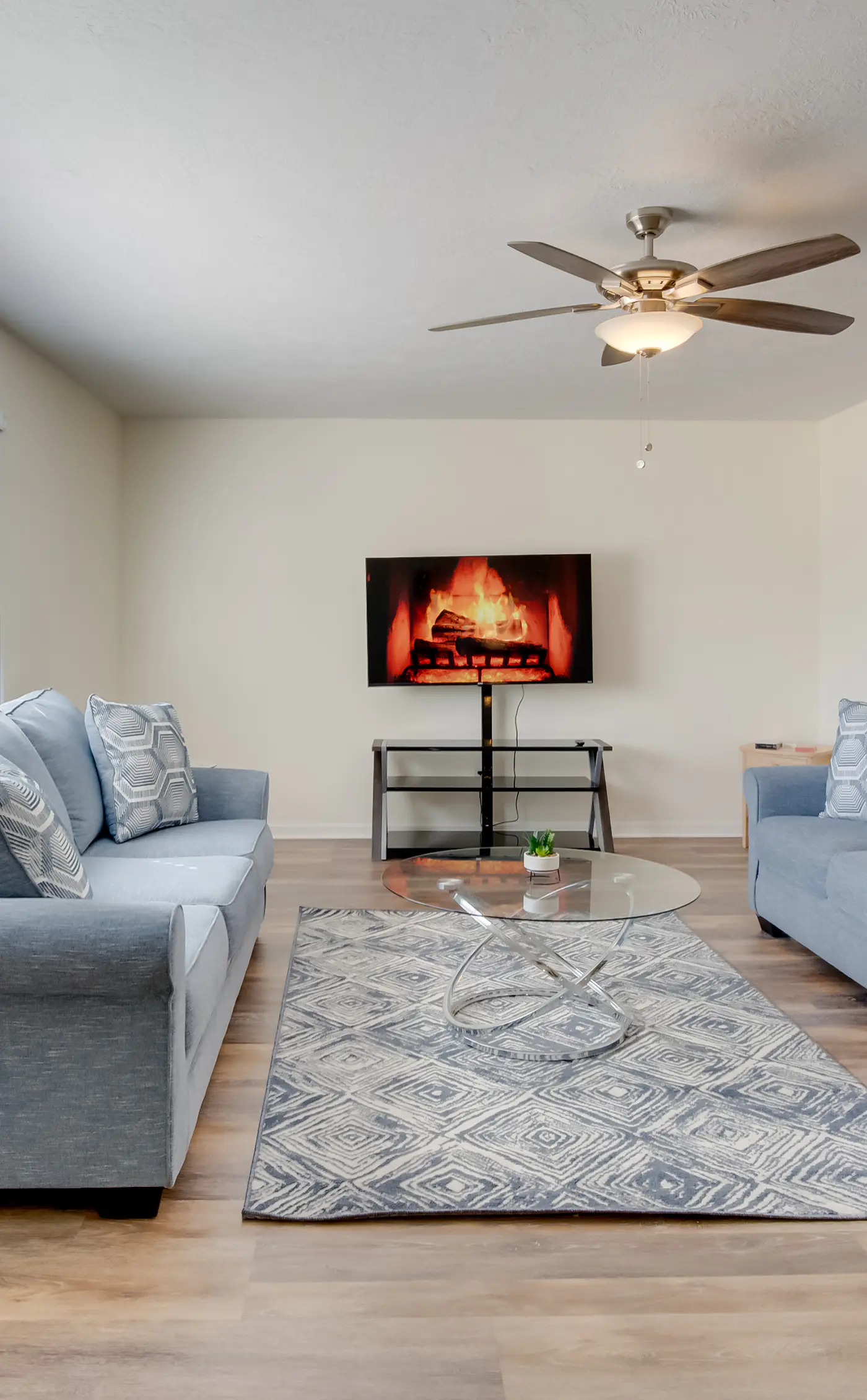 Steps from Crystal River: Crystal River Getaway!
