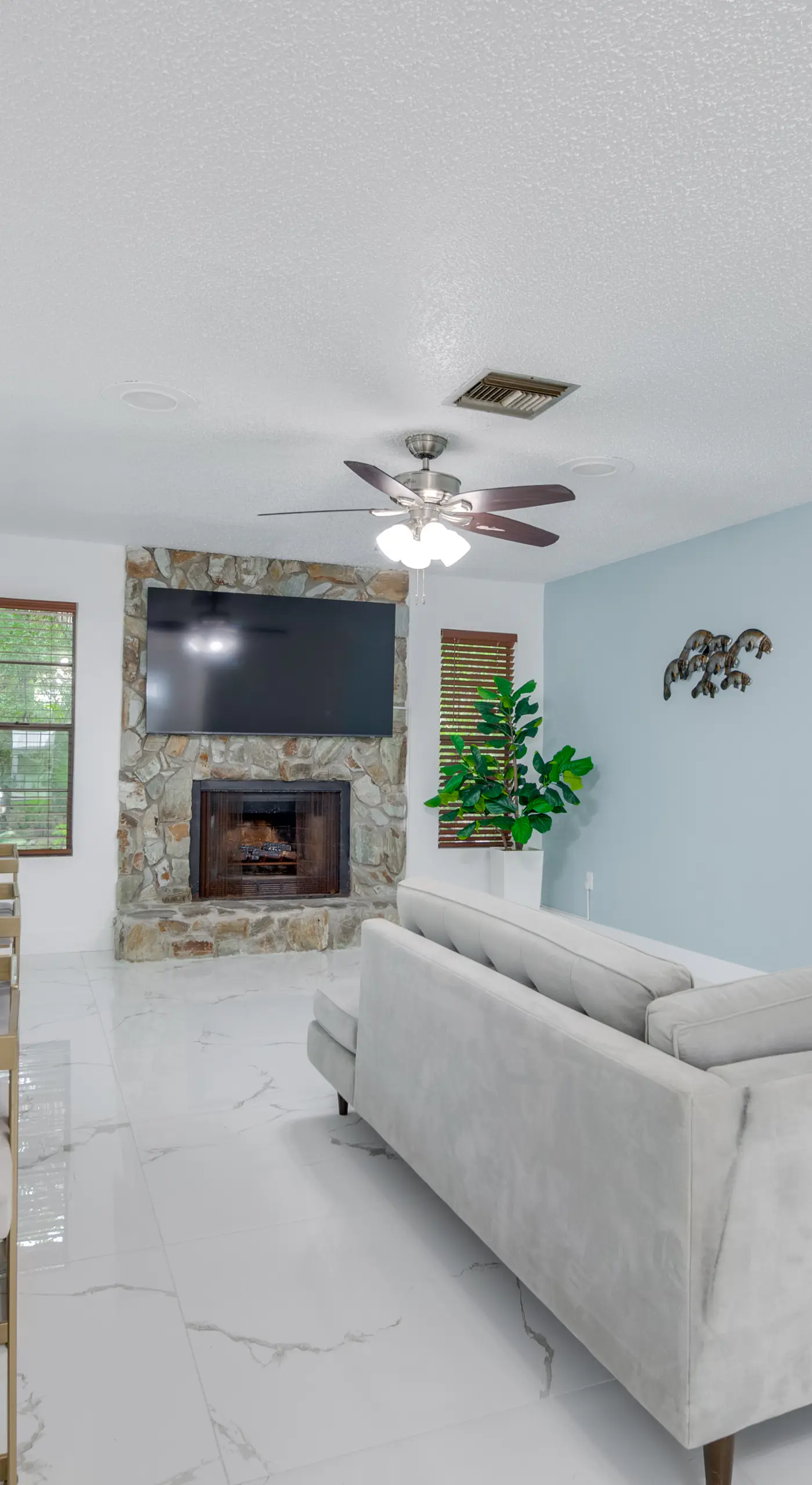 Swim & Hike: Crystal River Retreat w/ Yard!