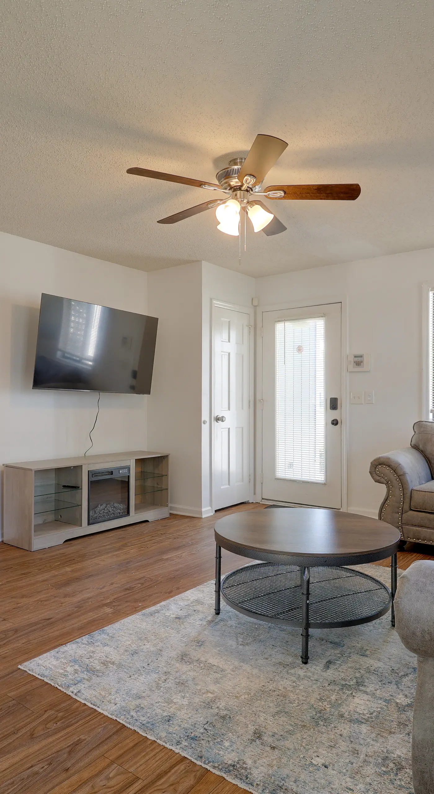 Walk to Med Center! Extended Wilmington Condo