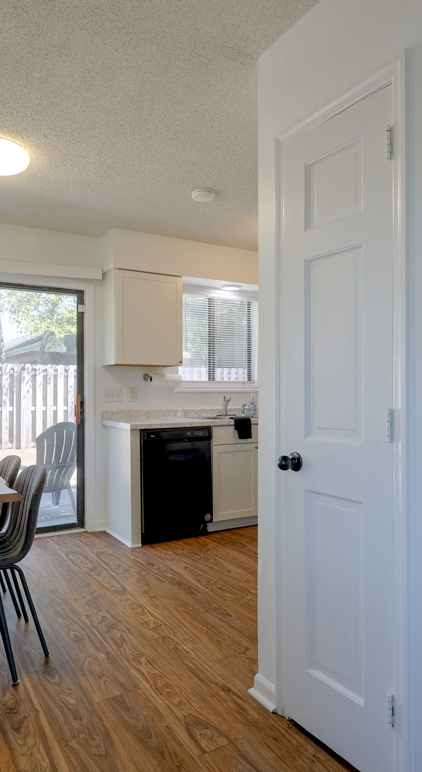 Walk to Med Center! Extended Wilmington Condo