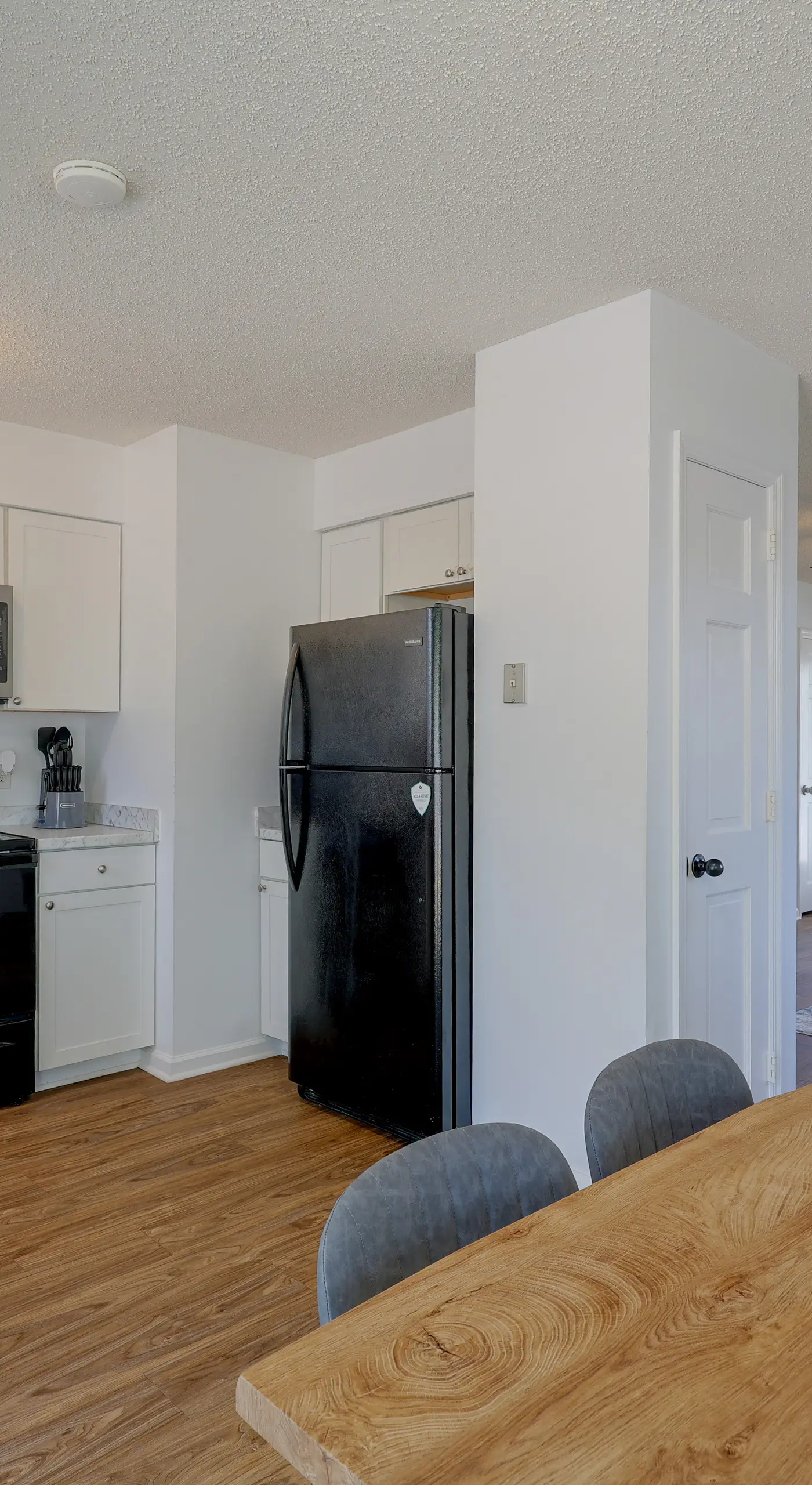 Walk to Med Center! Extended Wilmington Condo