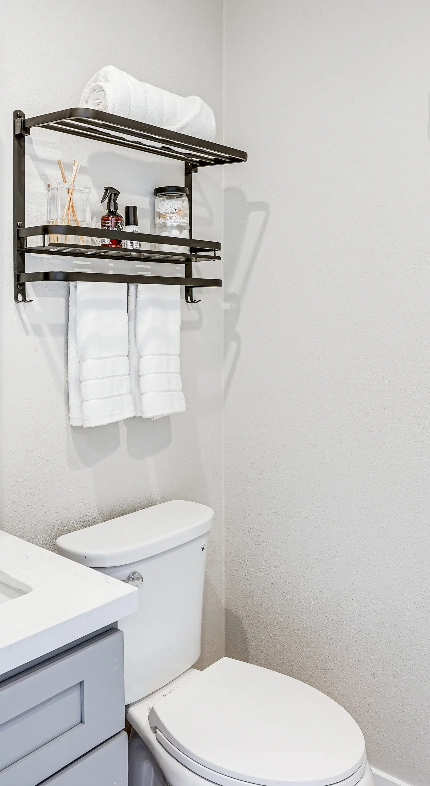 Newly Updated! Commuter-Friendly Anaheim Home
