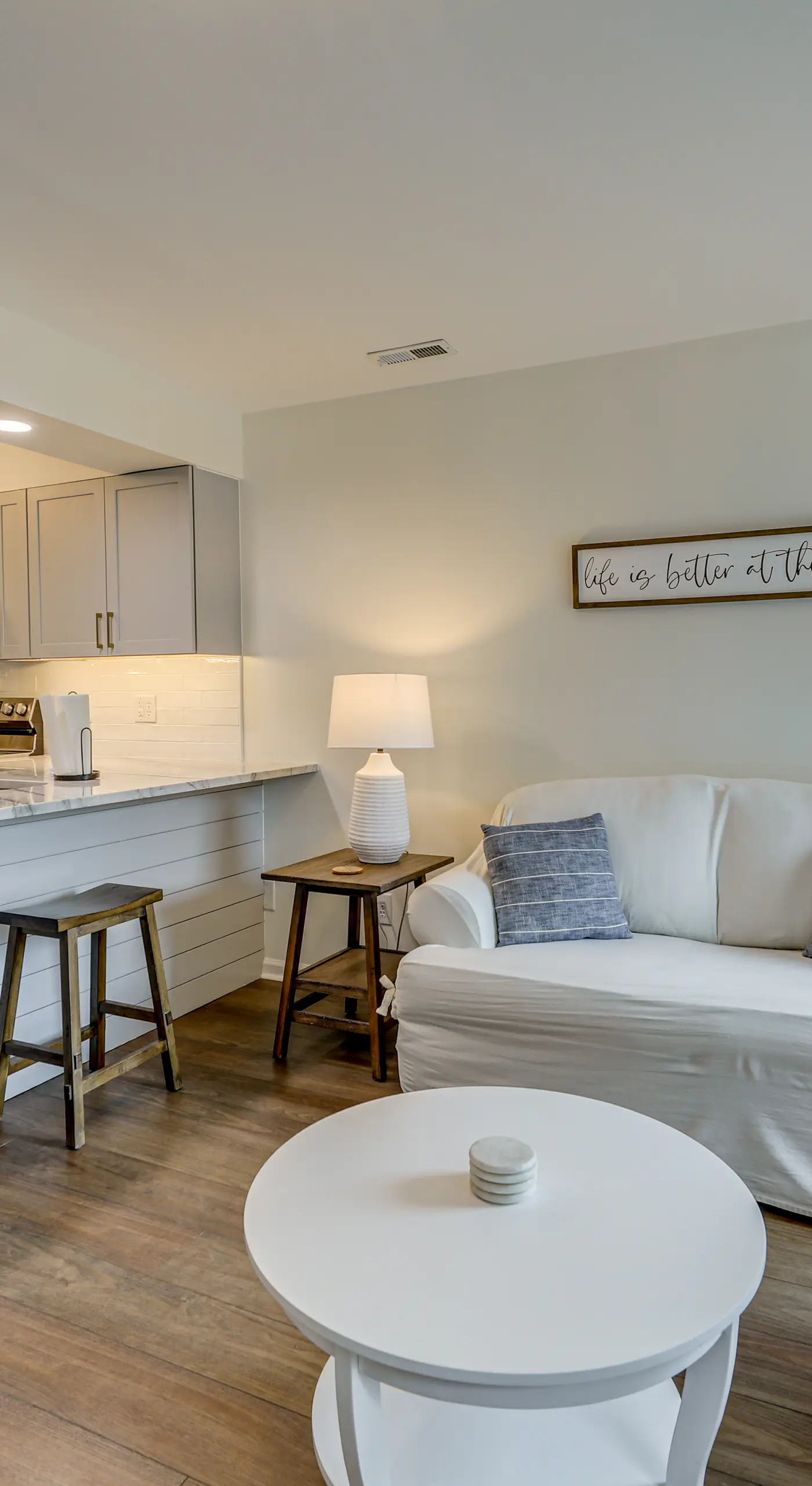 Steps to Beach! Emerald Isle Condo w/ Ocean View