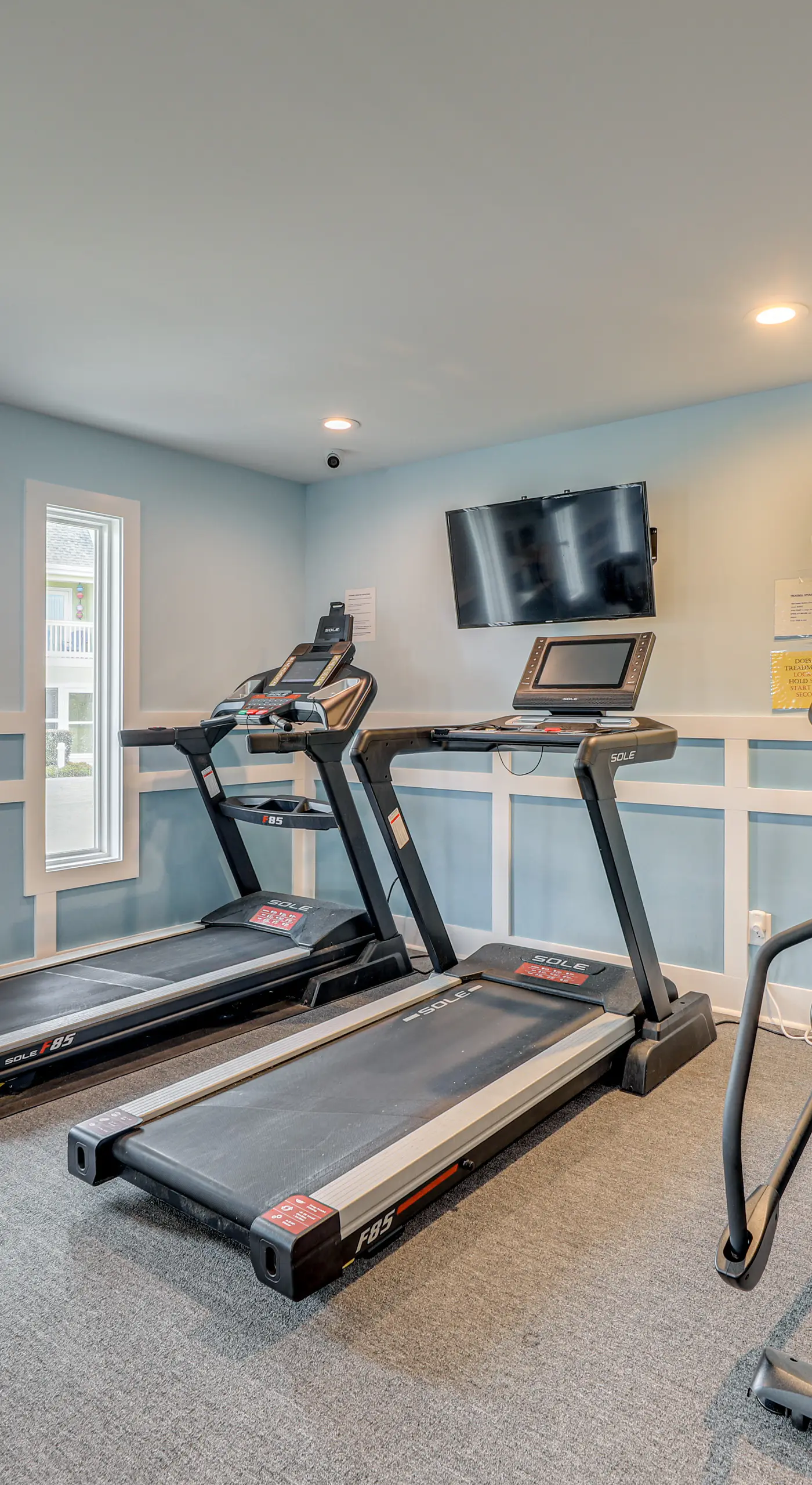 Steps to Beach! Emerald Isle Condo w/ Ocean View
