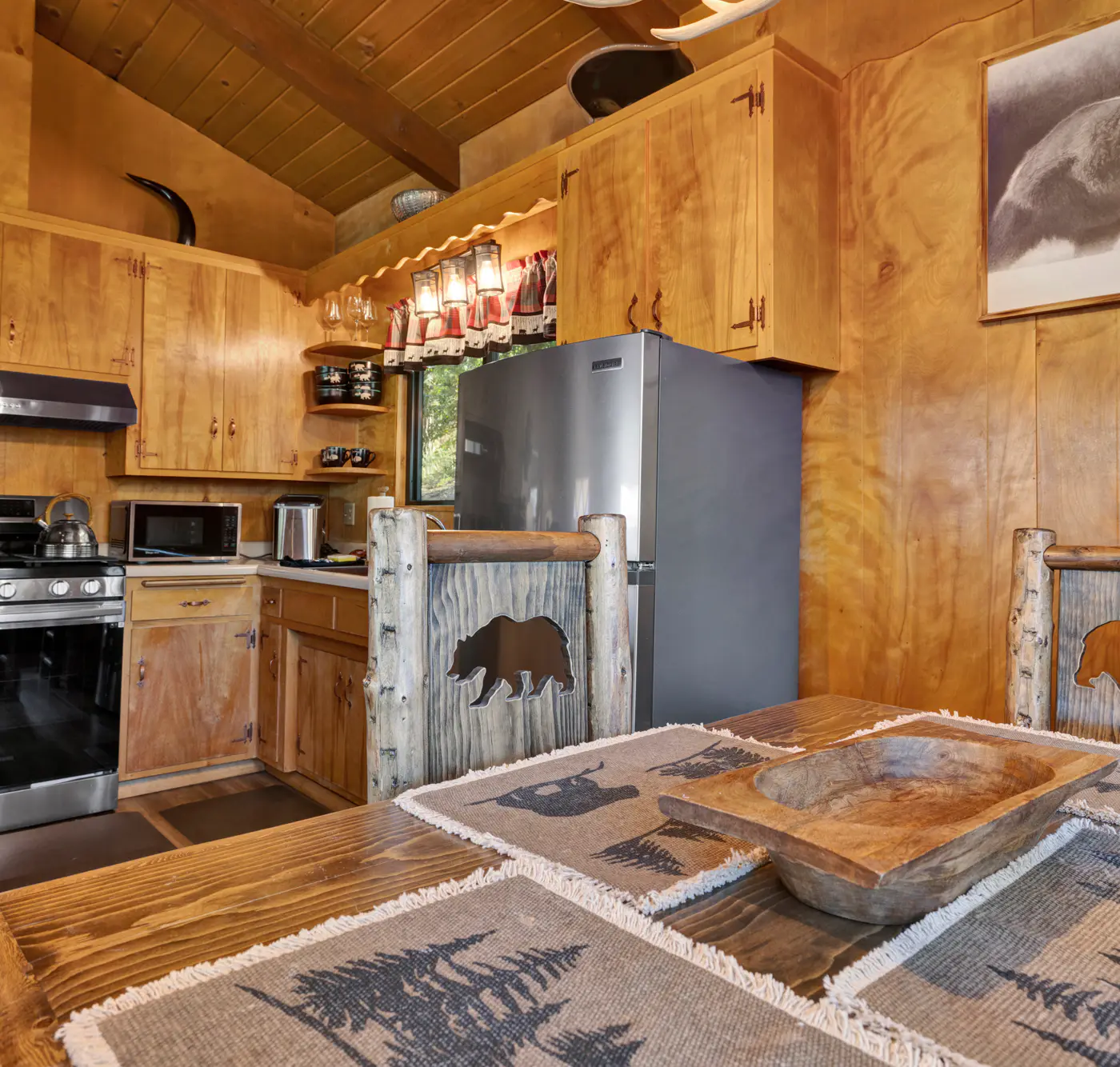 The Bear Foot Lodge # 2663