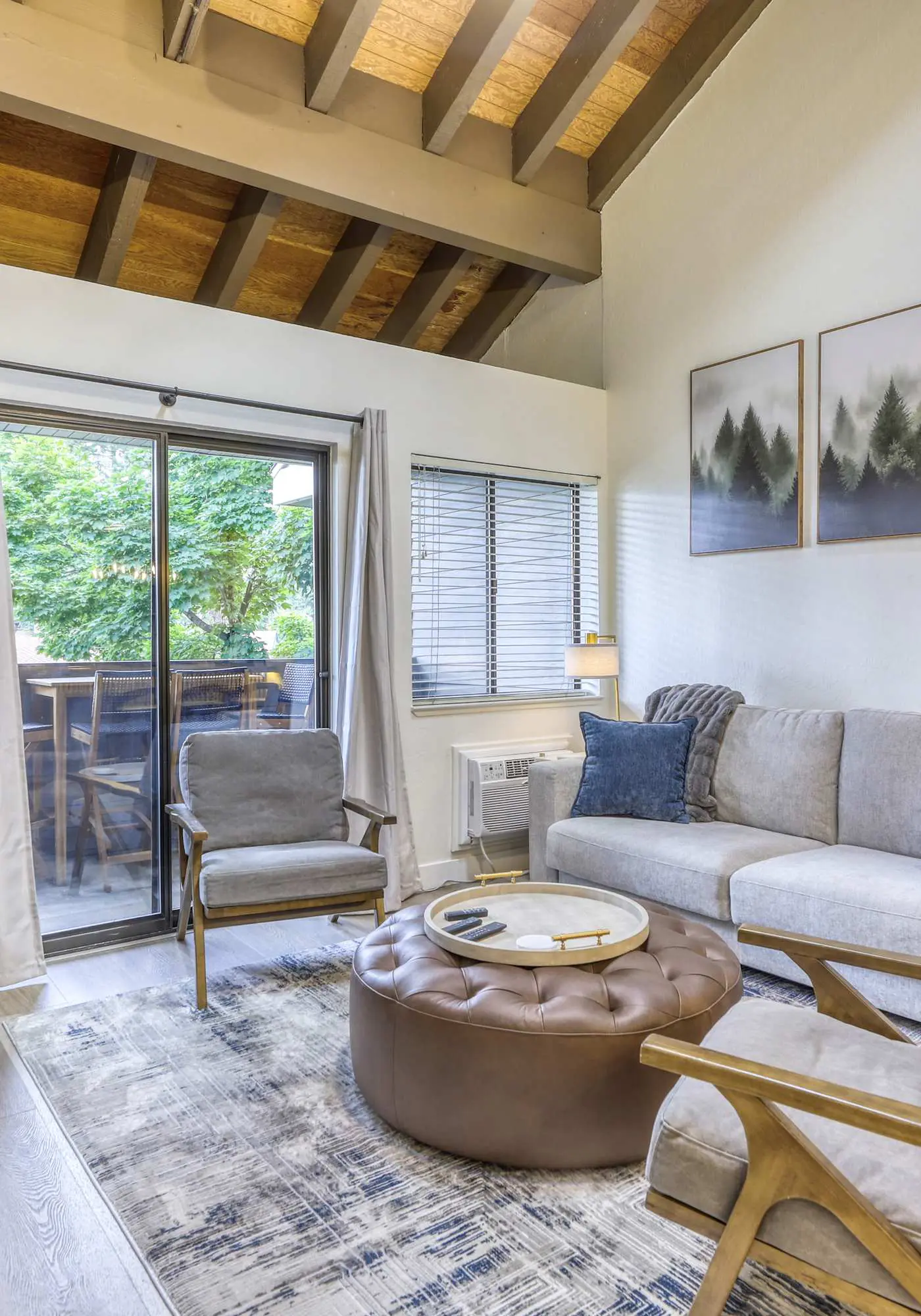 Modern Tahoe Retreat - Your Place to Unwind