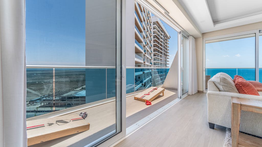 Verano 1601 – Spacious Corner Condo