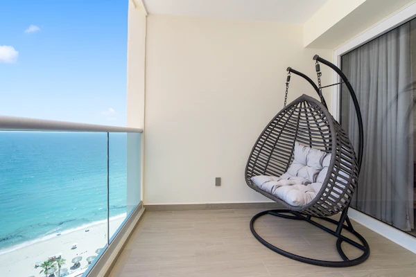 Verano 1602 – Luxury, Comfort & Ocean Views