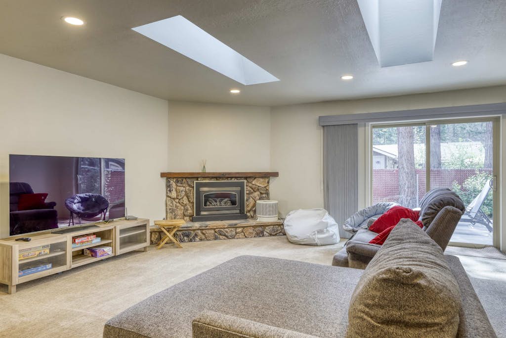 Tahoe Town & Lake Retreat