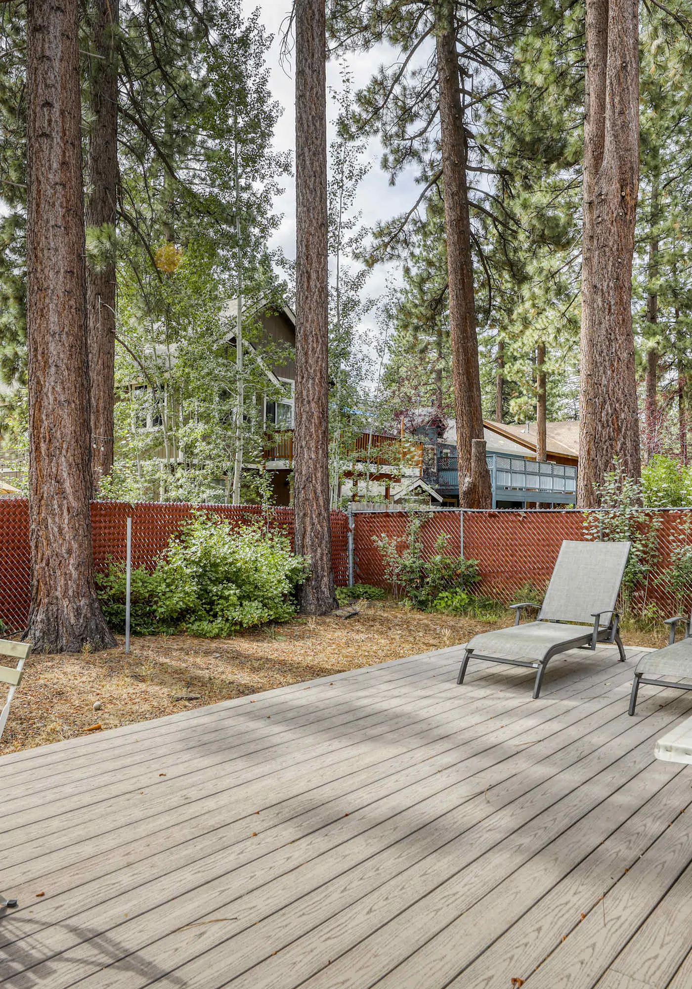Tahoe Town & Lake Retreat - Near Tahoe Keys 