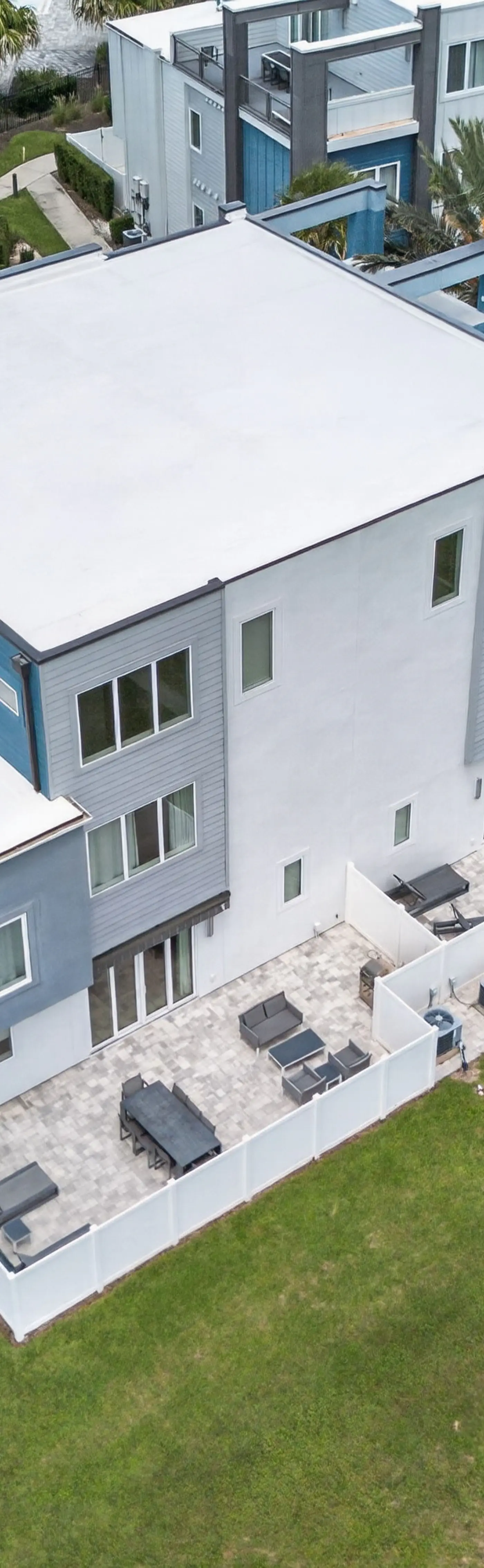 Modern Duplex at Reunion