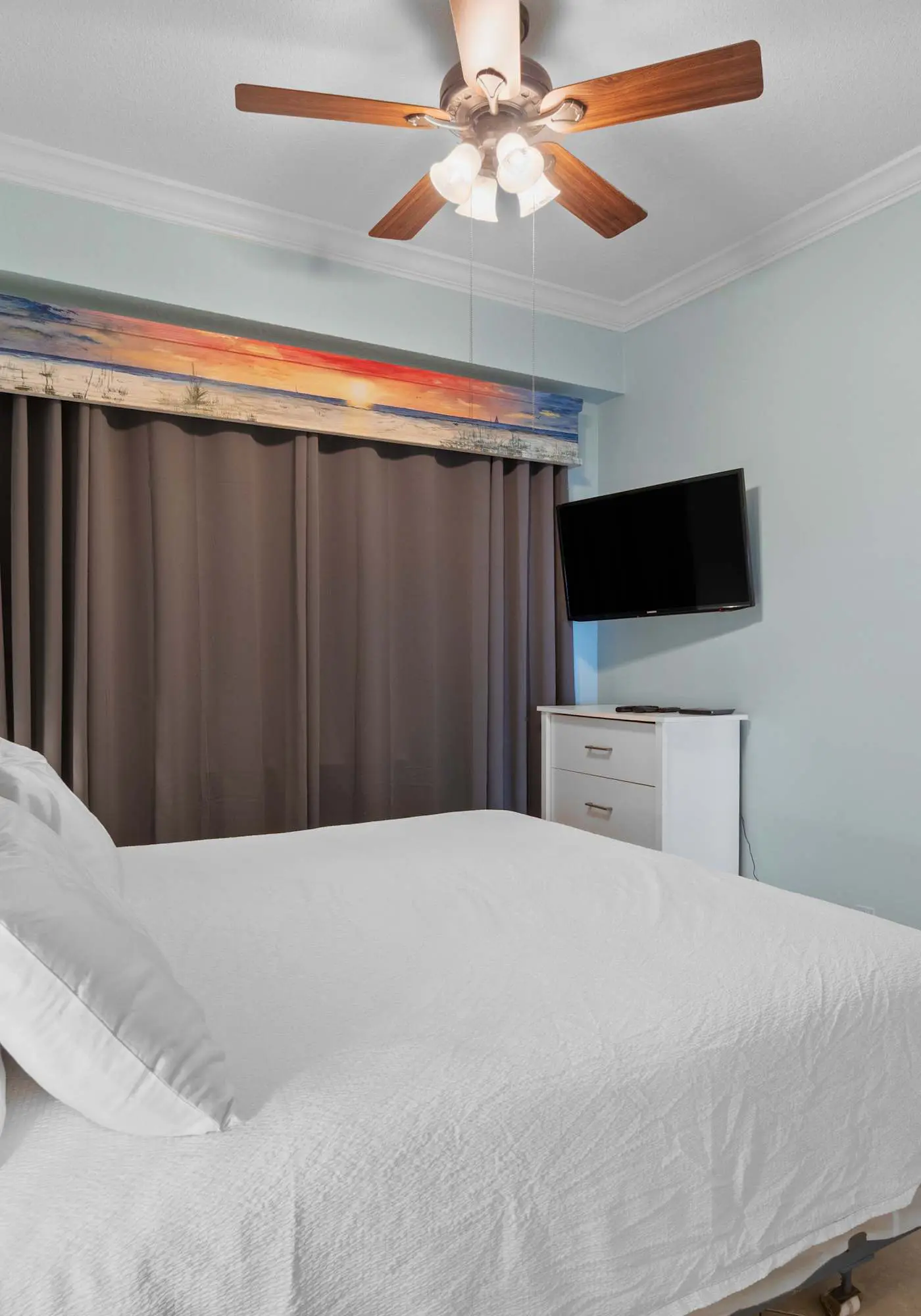Gulf-Front Condo with Pool, Hot Tub & Sauna 