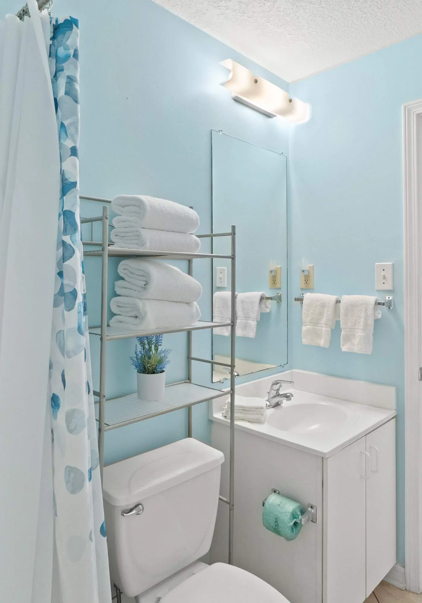 Gulf-Front Condo with Pool, Hot Tub & Sauna 