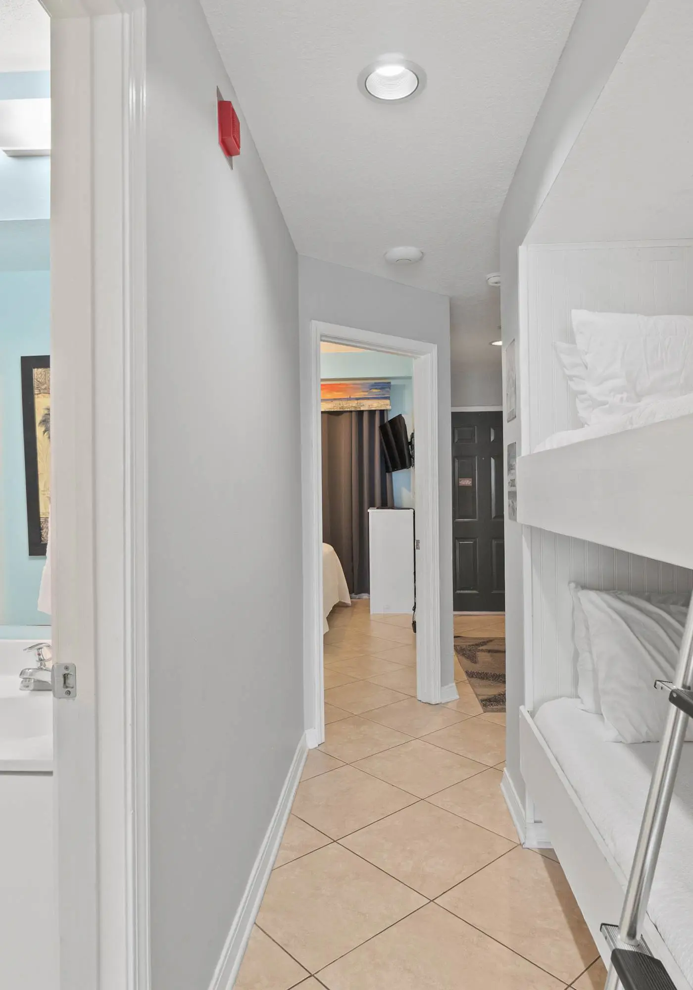 Gulf-Front Condo with Pool, Hot Tub & Sauna 