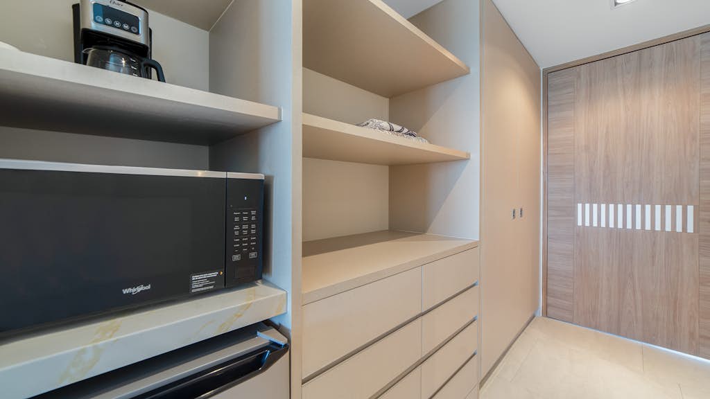 One 1501A Hotel Room: Unforgettable Oceanfront with Endless Views