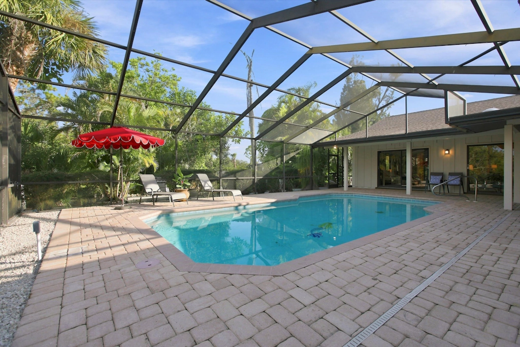 Rivers Residence - Private Pool & Patio