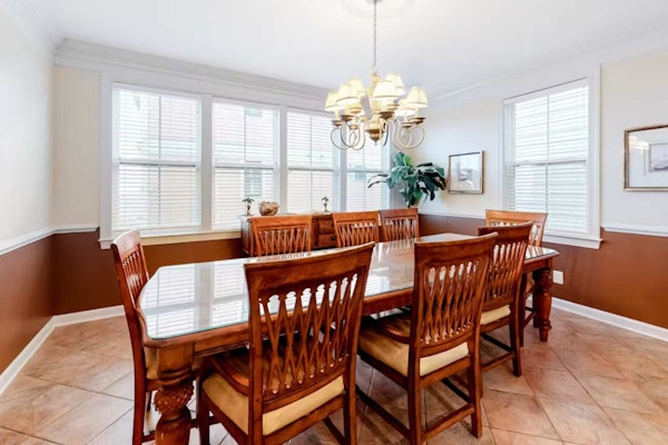 <p><strong>Big Mansion:</strong></p> ''???&%"/&%!/&!%/(||°#@@$$}{*´¨